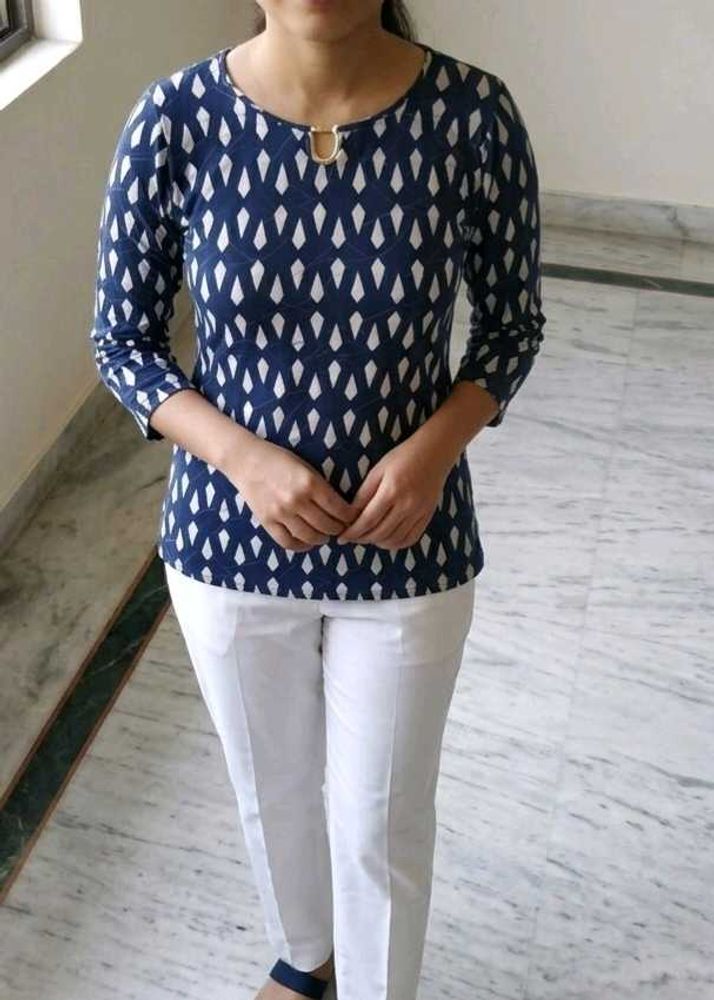 Navy Blue Diamond Print Long Sleeve Top