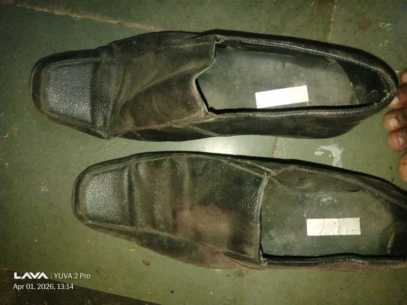 Men's Black Leather Loafers