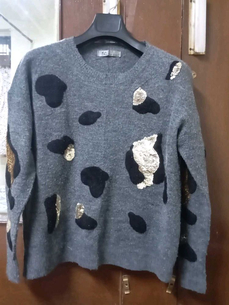 Stylish Gray Sweater