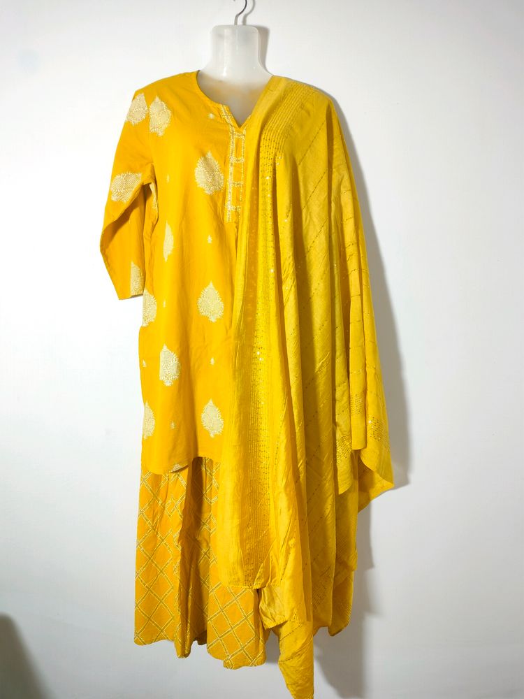 Gold Printed Kurta Set (Women's)