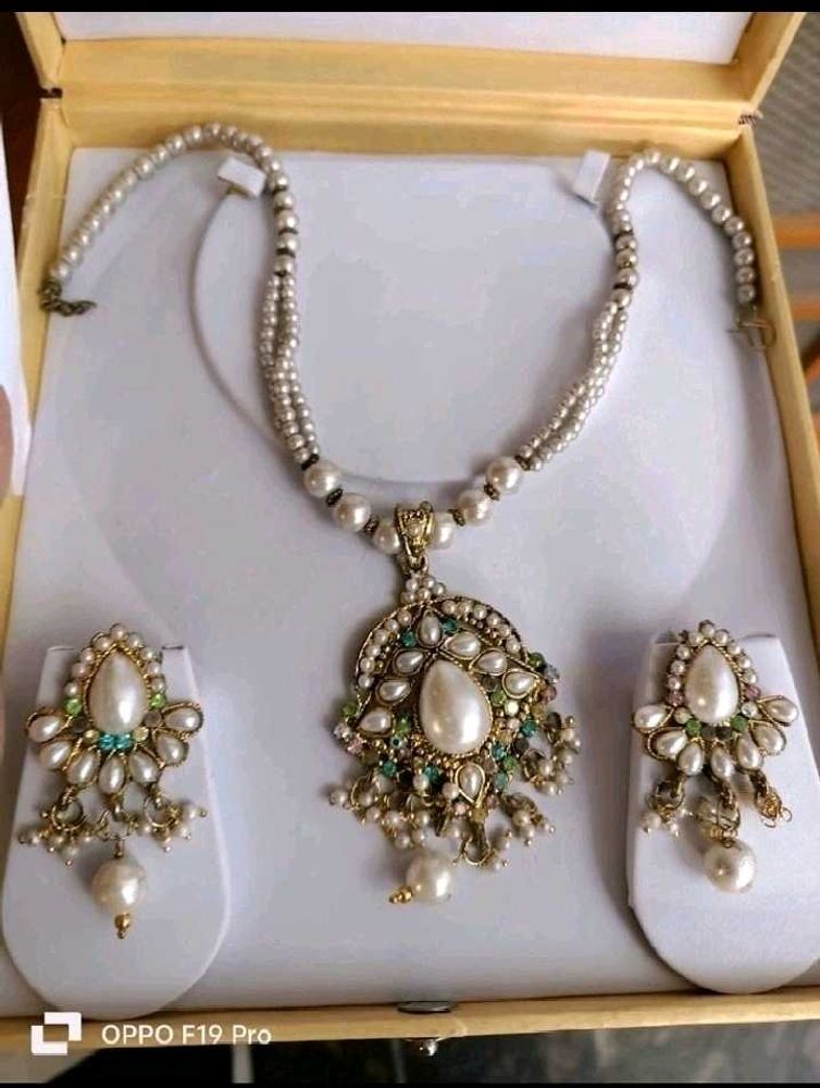 Necklace Set ( 5 Pcs)