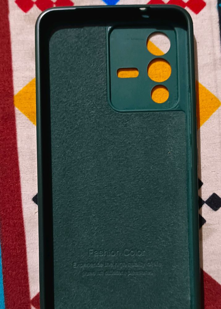 Vivo V23 5G Back Cover...used Only 10 Days....bought Another One That's Why I Am Selling It