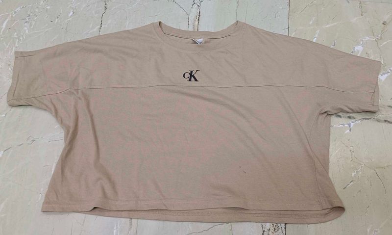 CK Graphic Tee