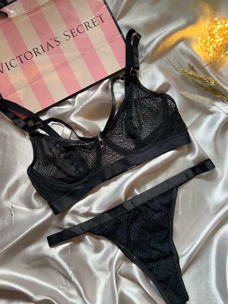 Victoria's Secret Black Lace Bra &amp; Panty Set