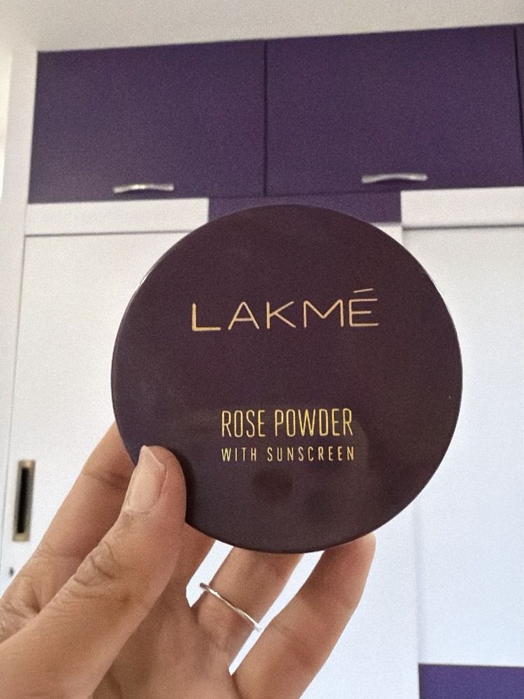 Lakme Rose Powder with Sunscreen