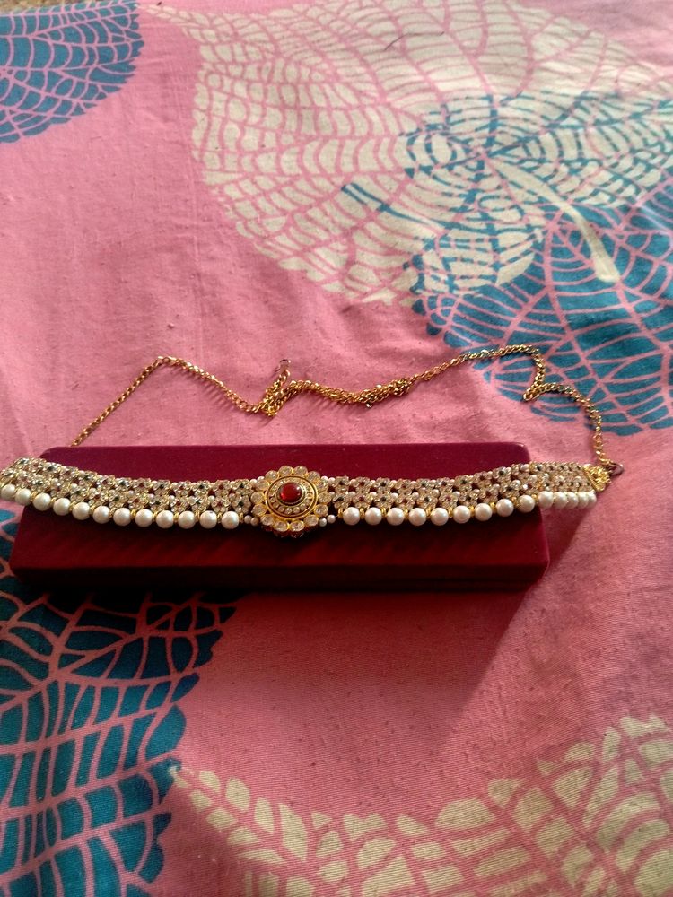 Elegant Pearl &amp; Stone Choker