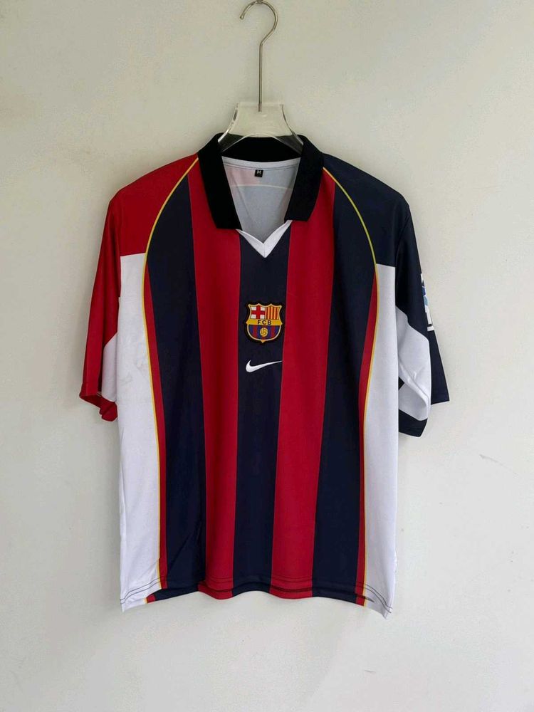 RONALDINHO BARCELONA HOME KIT POLO FIVE SLEEV EMBR