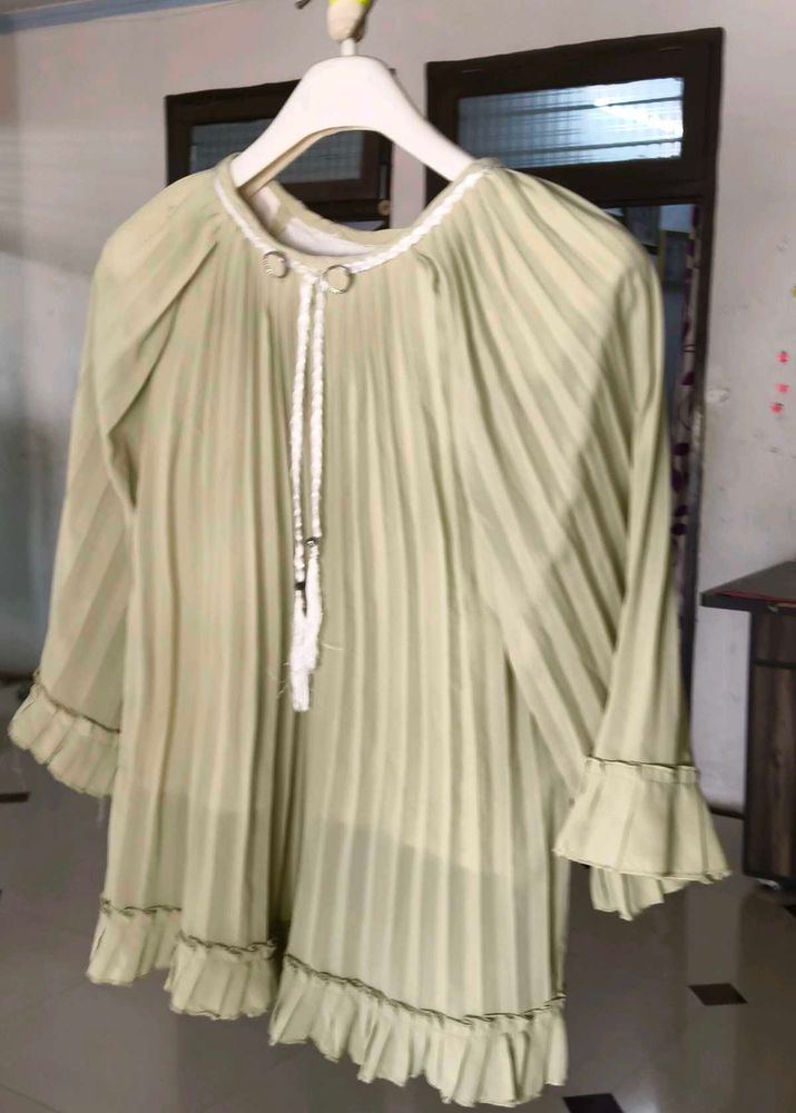 Chic Pleated Kurta Top