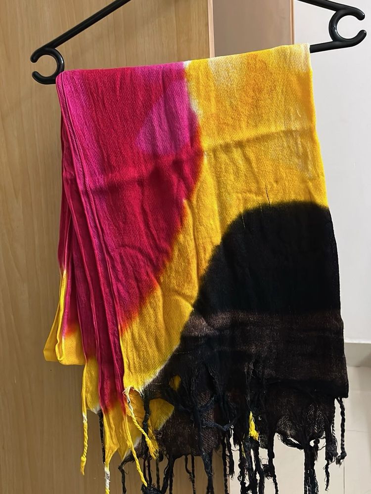 Vibrant Tie-Dye Dupatta Scarf