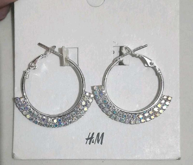 ⬇️⬇️H&amp;M Hoop Earrings with Sparkle