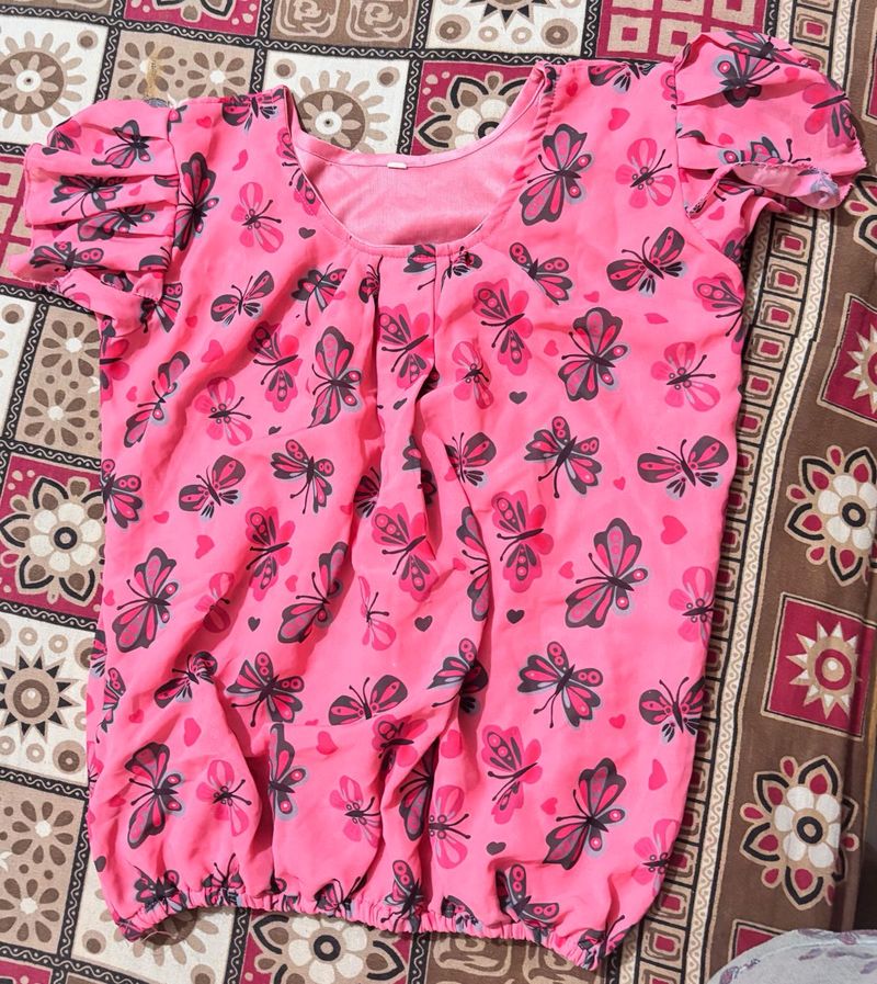 pink floral top