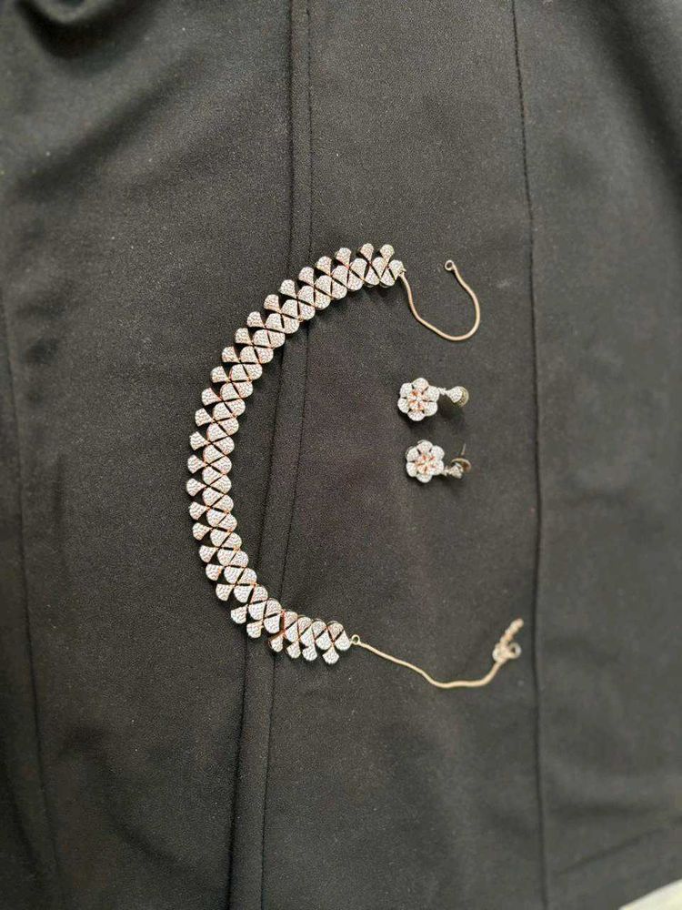 Stunning Diamond Necklace &amp; Earring Set
