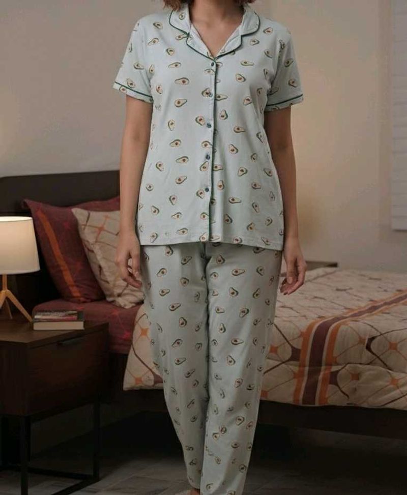 💥  Cute Avocado Pajama Set 💥