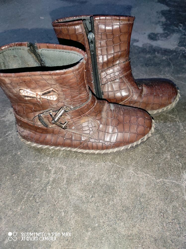 New Brown colour Boots for girls