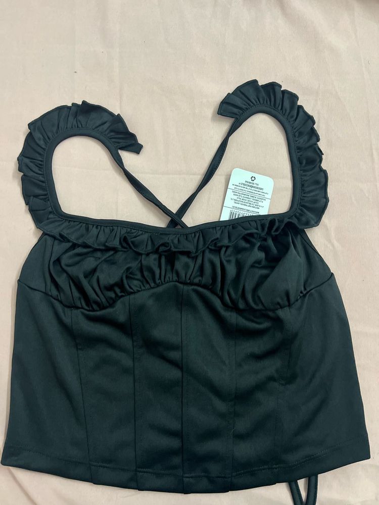 Chic Black Ruffle Crop Top