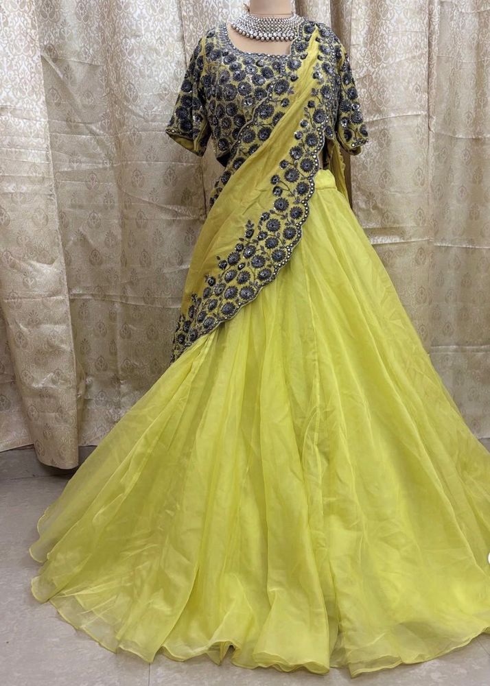 Elegant Yellow Lehenga Choli Set
