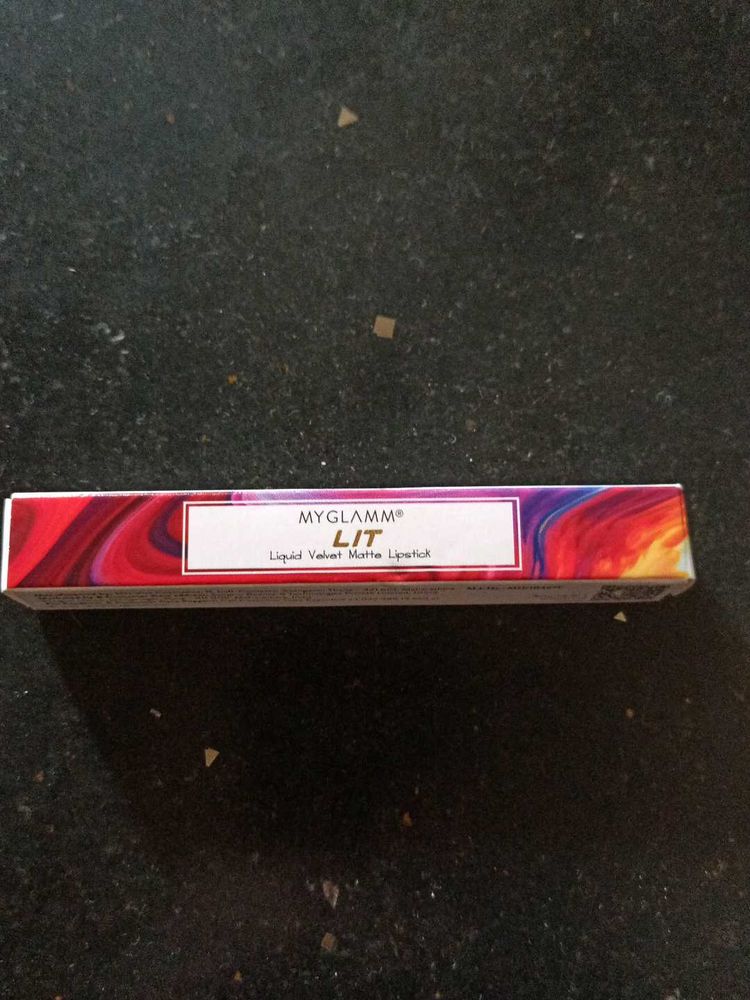 MYGLAMM LIT Liquid Velvet Matte Lipstick