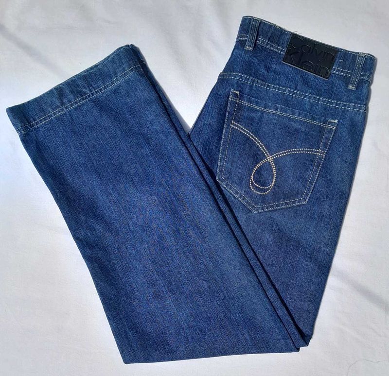 Stylish Calvin Klein Jeans – Classic Dark Blue Fit