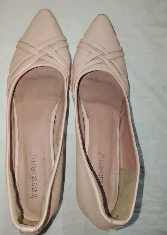 Elegant Peach  Pointed Toe Ballet heels
