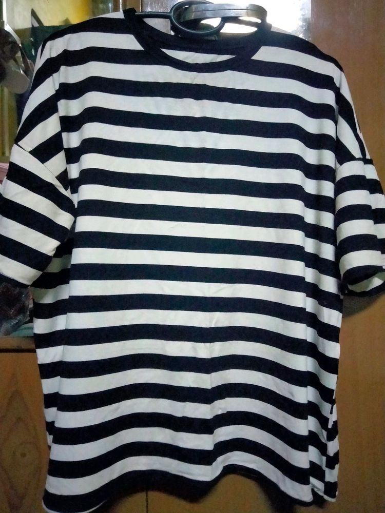 White N Black T.Shirt