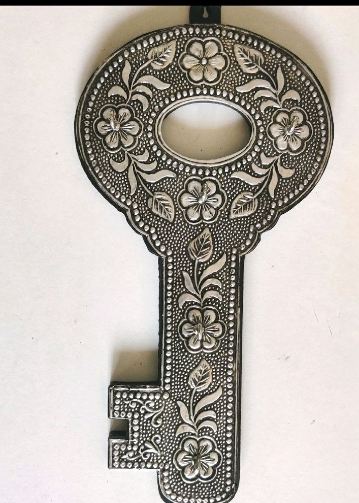 Key Stand  Holder Oxidised Finish Emb