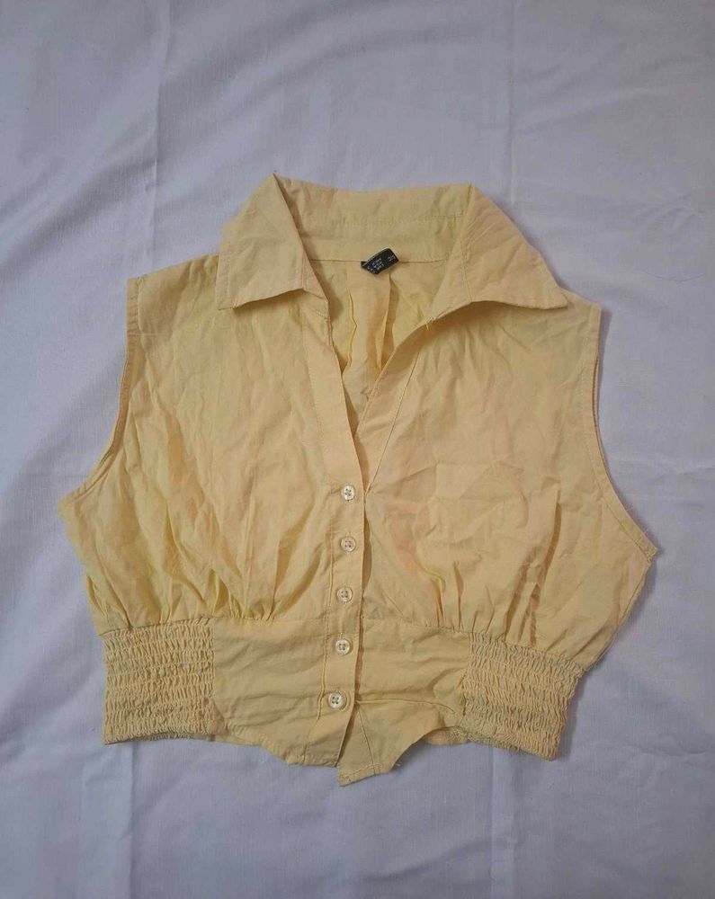 Women's y2k Sleeveless Collared Yellow Top
