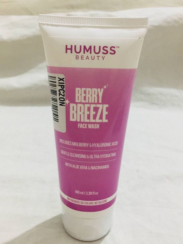 Packed Humuss Beauty Berry Breeze Face Wash
