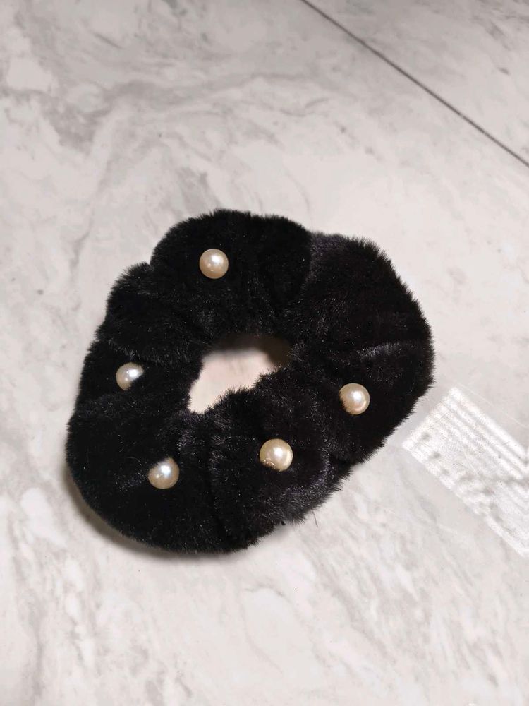 Faux Fur Pearl Scrunchie