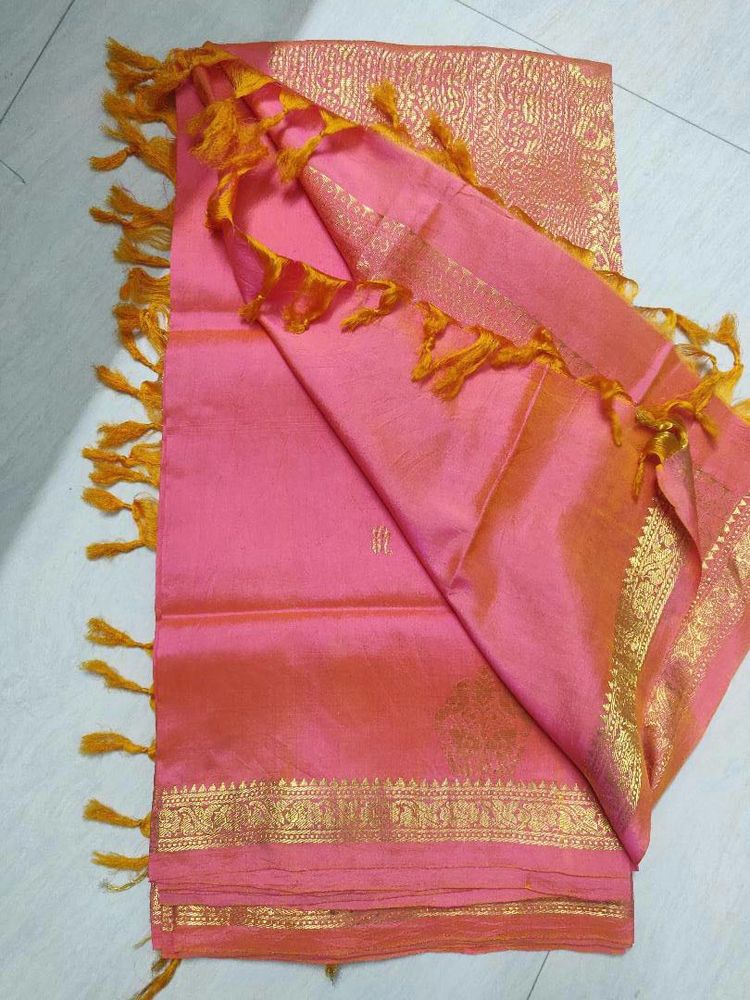 Elegant Pink Saree with Golden Border