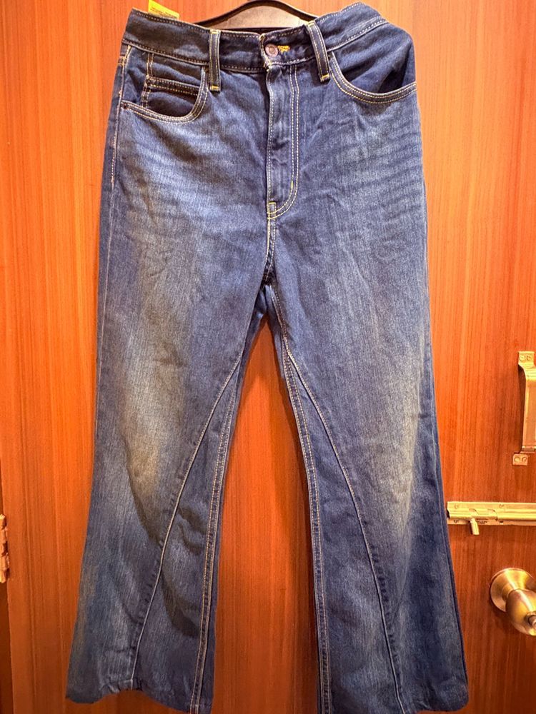Levis Women's Flare Jeans