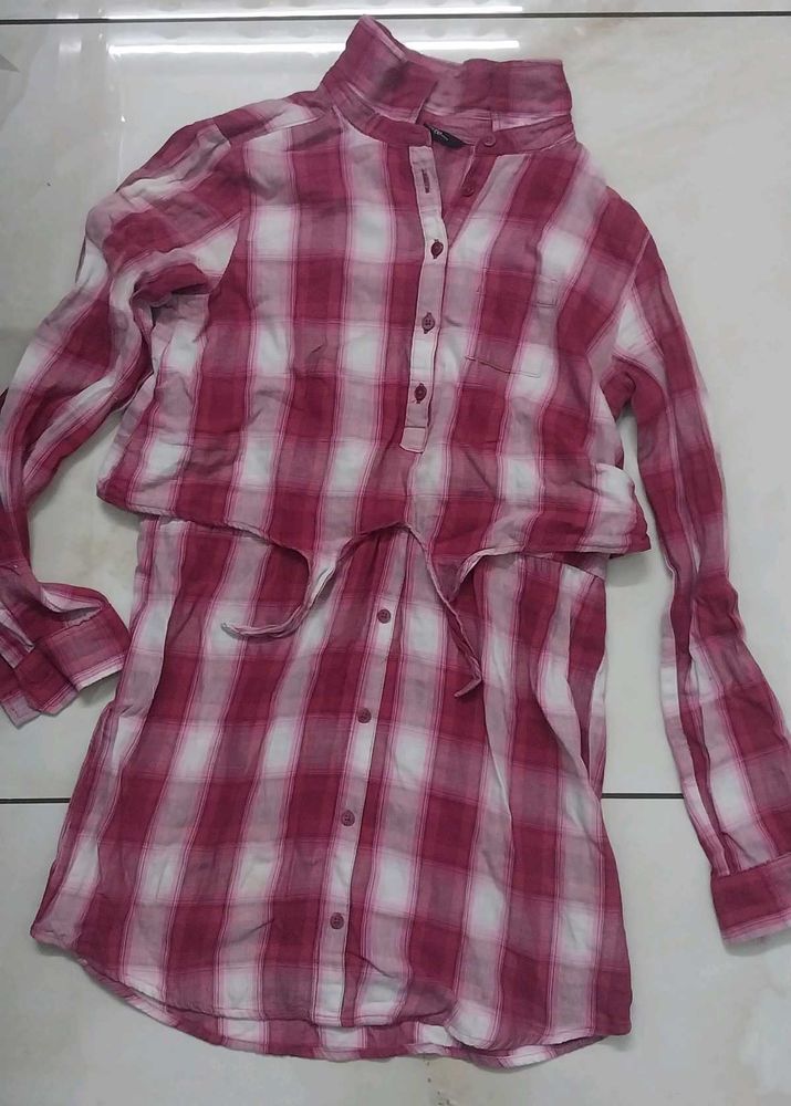 Chic Plaid Button-Up Tunic Top