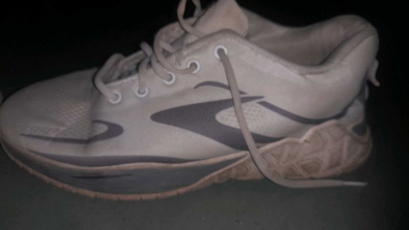 Men's Athletic Shoes