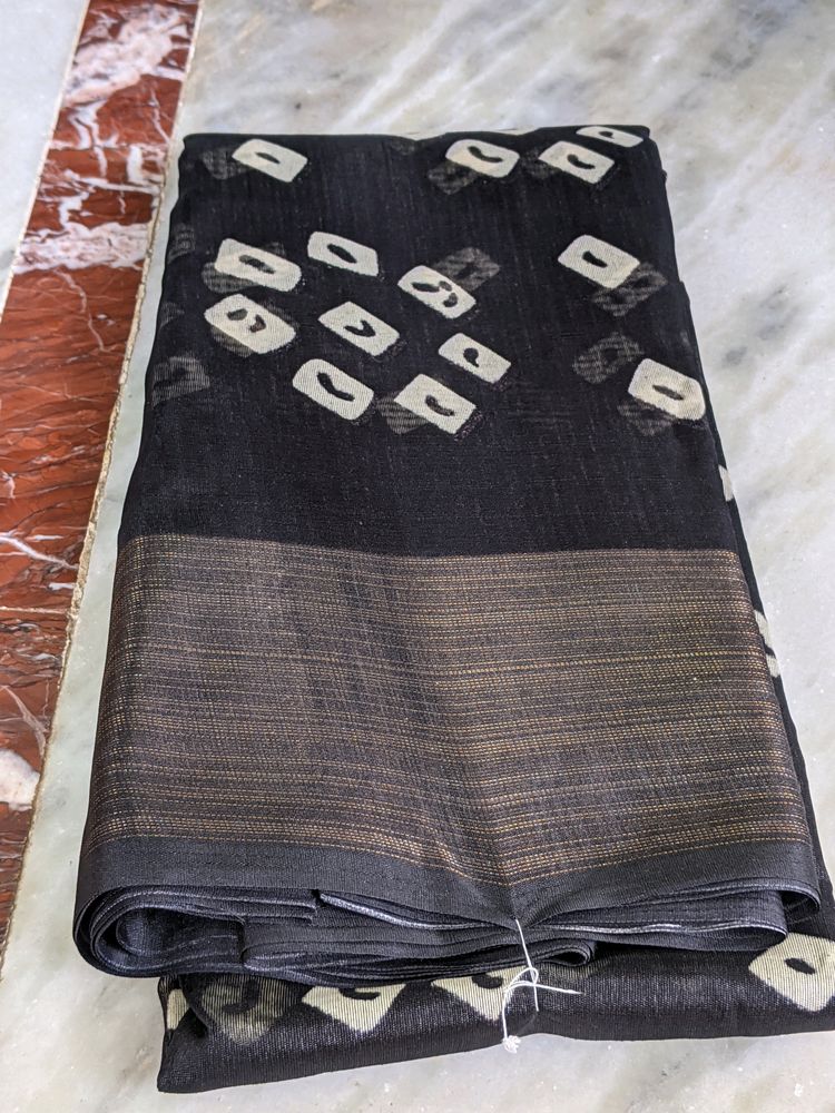 Bandhini Print Sarees With Zari