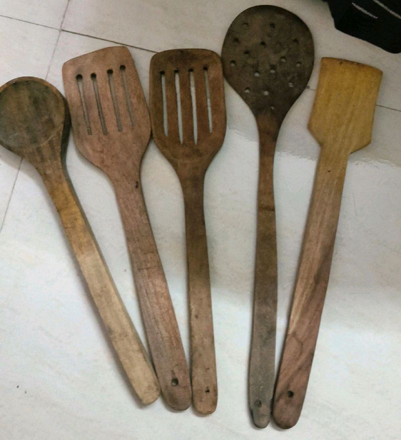 Wooden Sprectula Set Of 5 Pieces