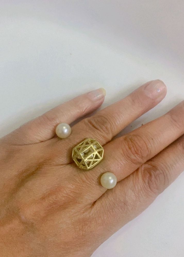 Unique Gold Geometric Pearl Ring
