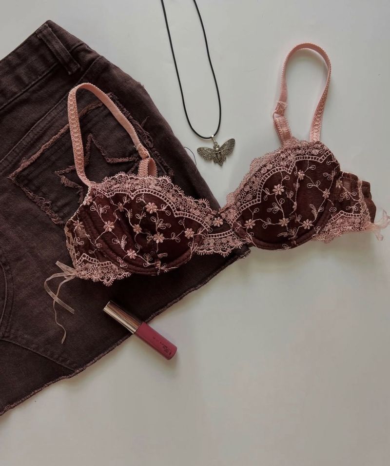brown lacy bra