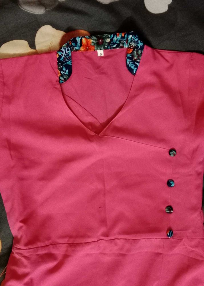 Vibrant Pink Kurta with Floral Neckline