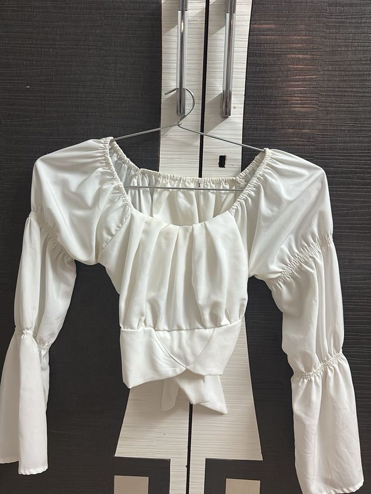 Chic White Bell Sleeve Crop Top