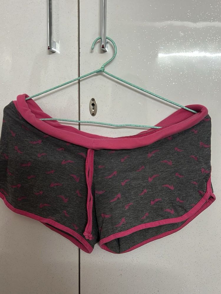Gray &amp; Pink Patterned Shorts