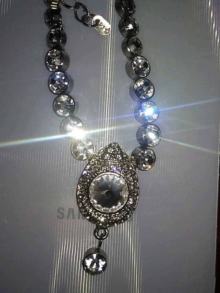 Sparkling Rhinestone Necklace Set