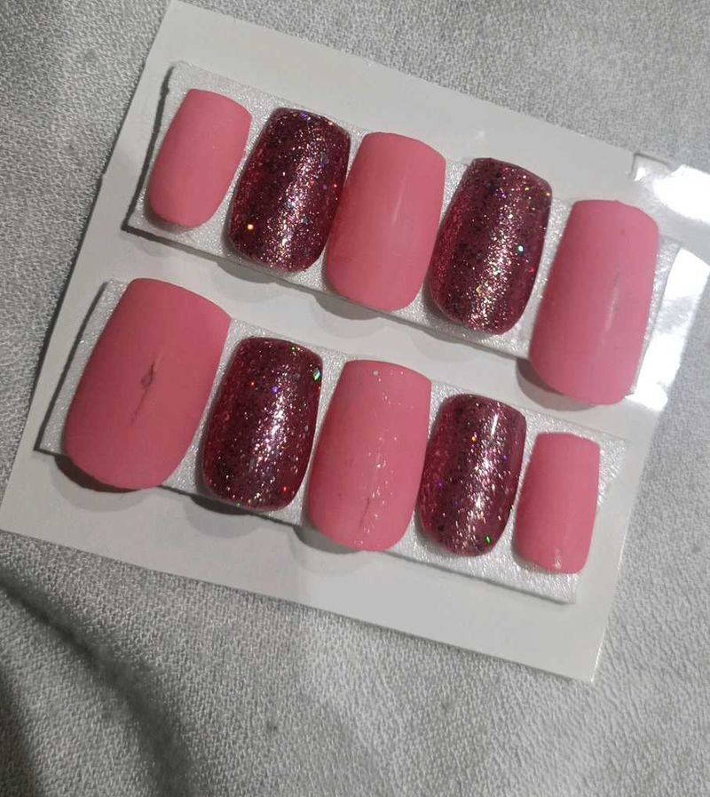 Pink &amp; Glitter Press-On Nails