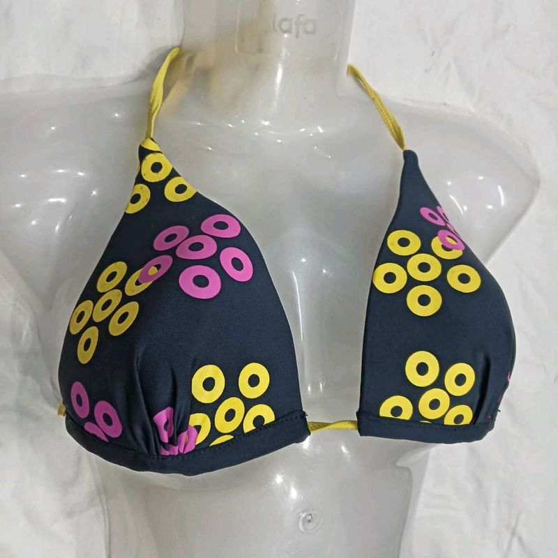 ⭐ Stylish Bikini Top with Fun Pattern