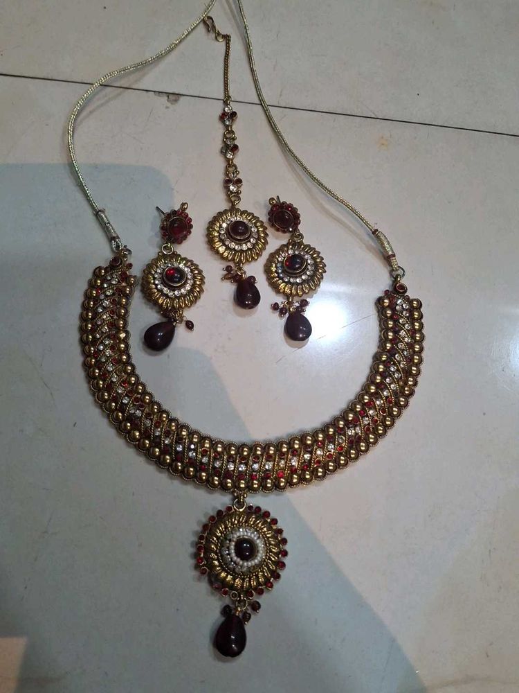 Exquisite Indian Jewellery Set