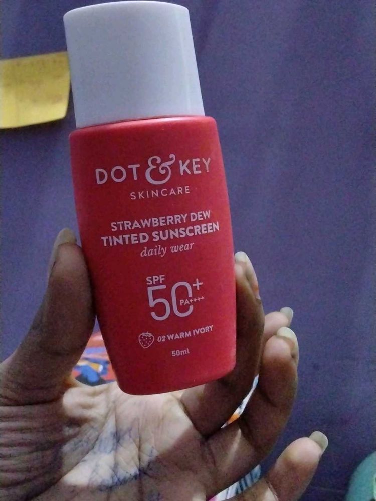 Dot &amp; Key Tinted Sunscreen SPF 50+