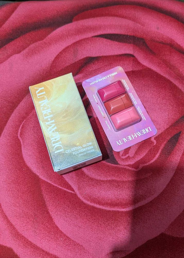 Foundation Kit with cream blush trio