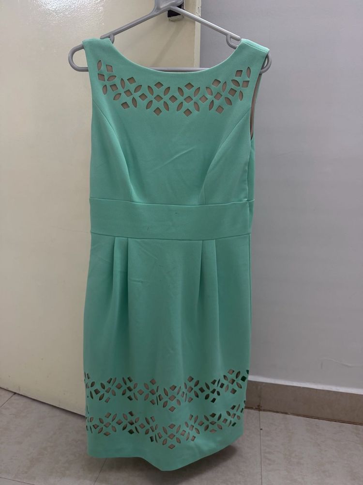 Chic Mint Cut-Out Dress