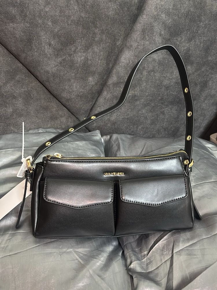 Stylish Vera Bradley Crossbody Bag