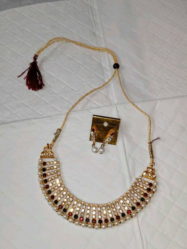 Necklace &amp; Earring Set