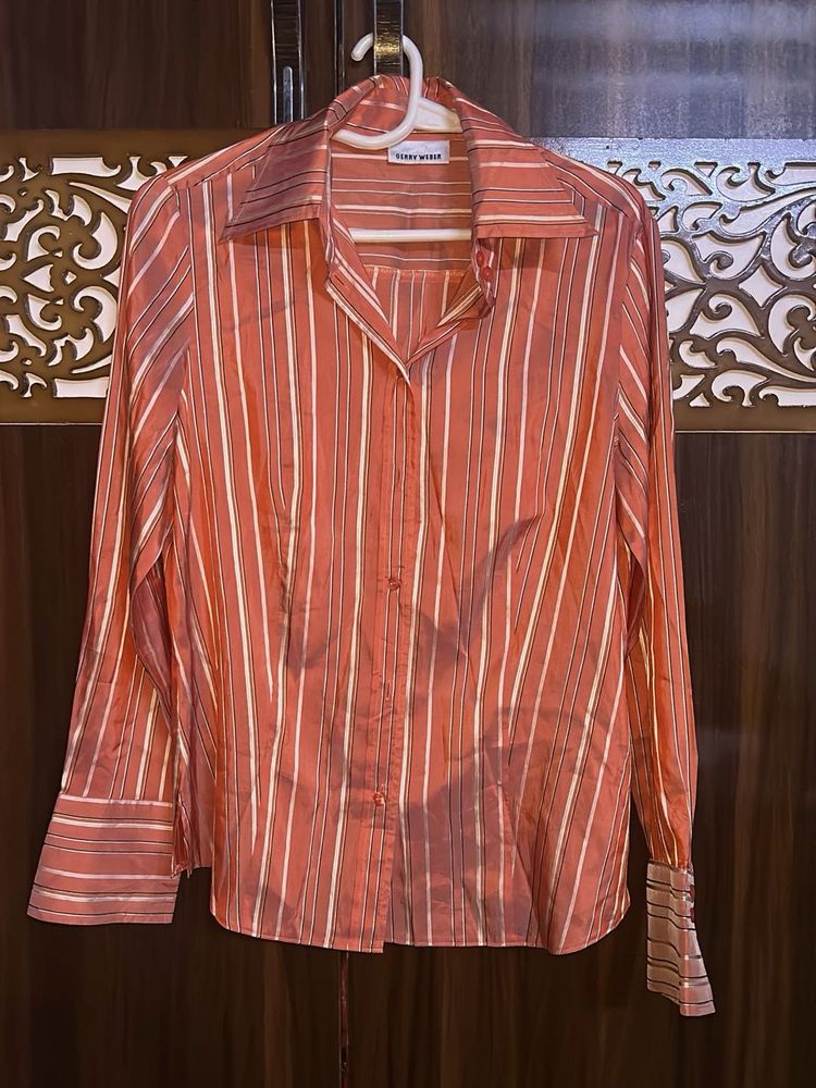 Striped Shiny Effect Button-Up Blouse