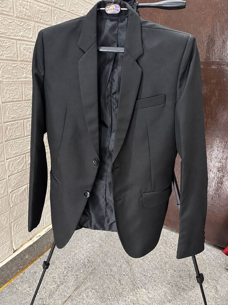 New Classic Black Blazer and pants set with cover